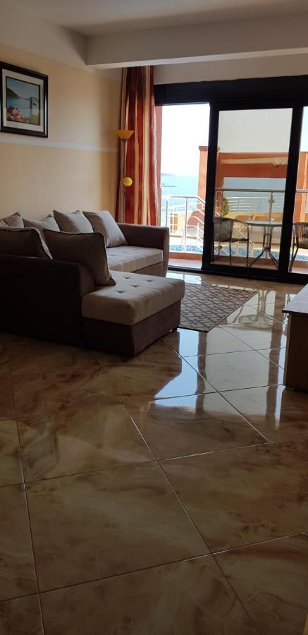 Apartment Sea Space 2 Dobra Voda Exterior foto